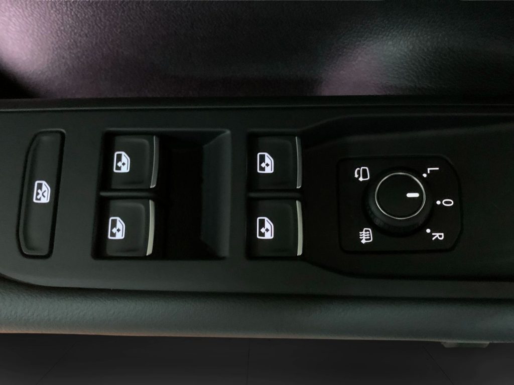 VOLKSWAGEN T-Roc 1.5 etsi style 115cv dsg - 21