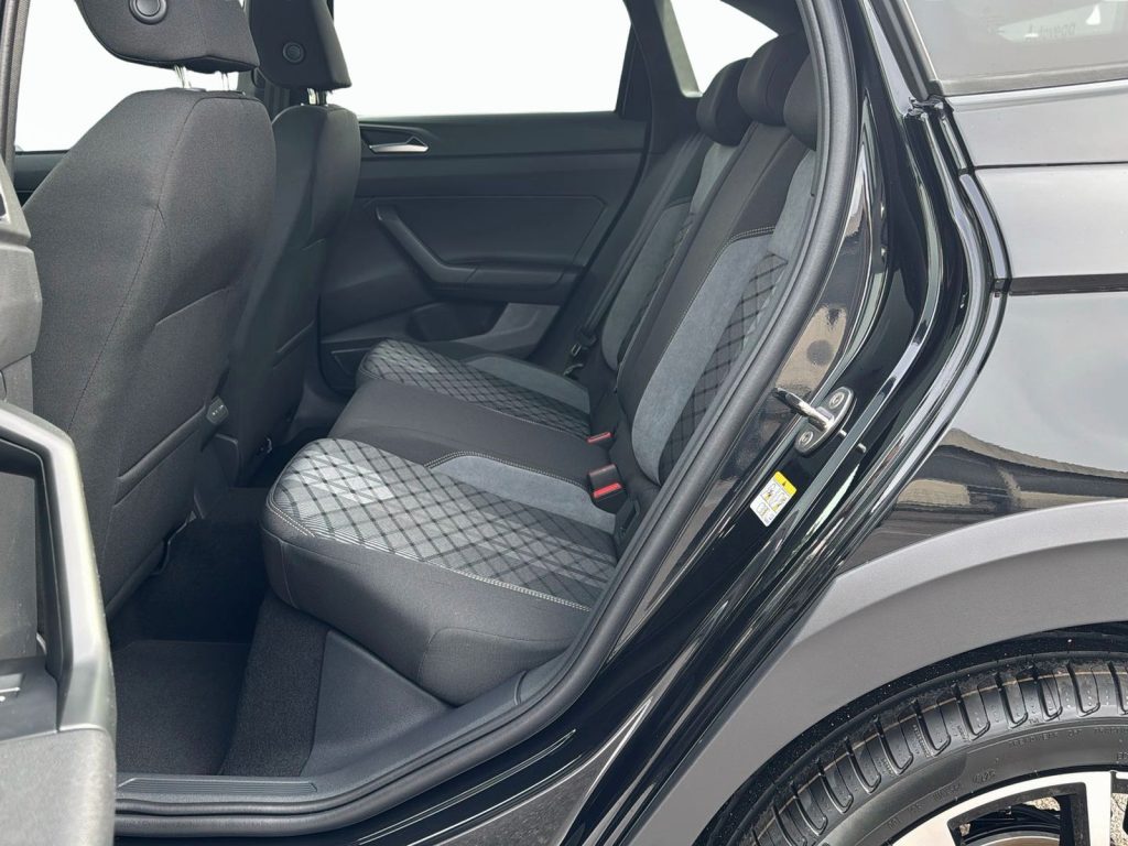 VOLKSWAGEN Taigo R-Line Plus 1.0 TSI 85 kW (115 CV) Manuale - 11