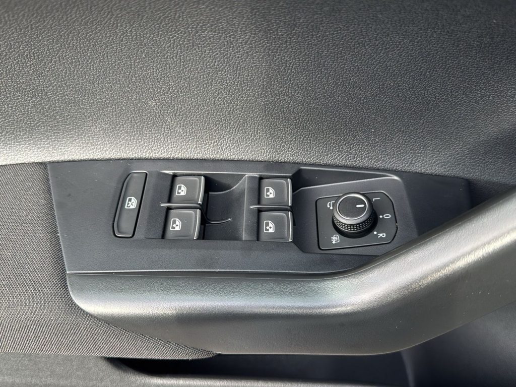 VOLKSWAGEN Taigo R-Line Plus 1.0 TSI 85 kW (115 CV) Manuale - 13