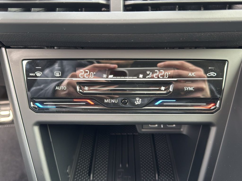 VOLKSWAGEN Taigo R-Line Plus 1.0 TSI 85 kW (115 CV) Manuale - 18