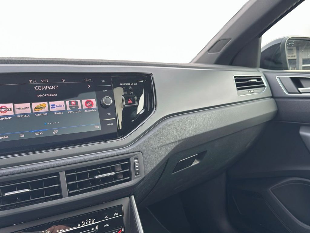 VOLKSWAGEN Taigo R-Line Plus 1.0 TSI 85 kW (115 CV) Manuale - 22