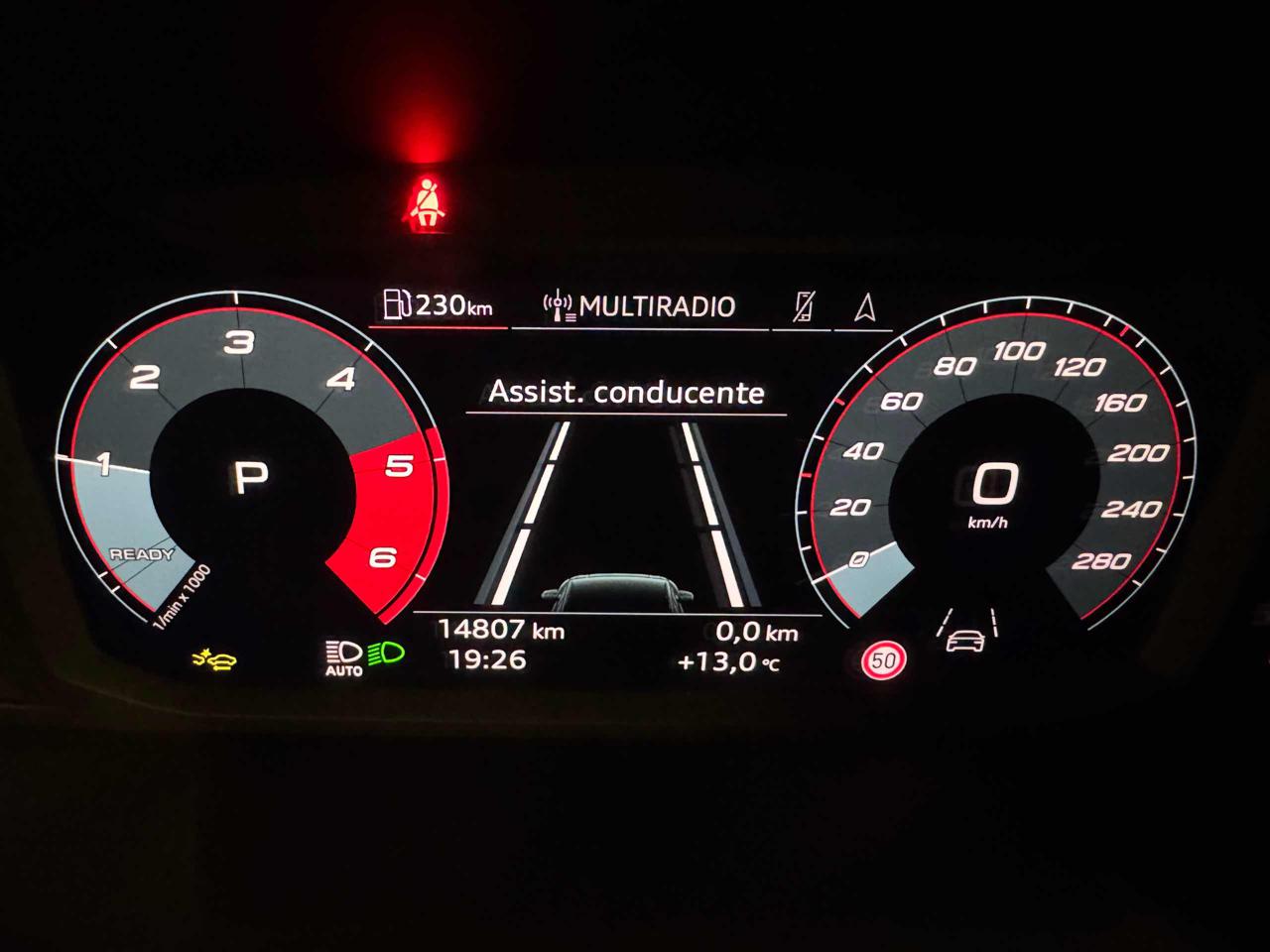 AUDI Q3 35 TDI S tronic Business Advanced - 6