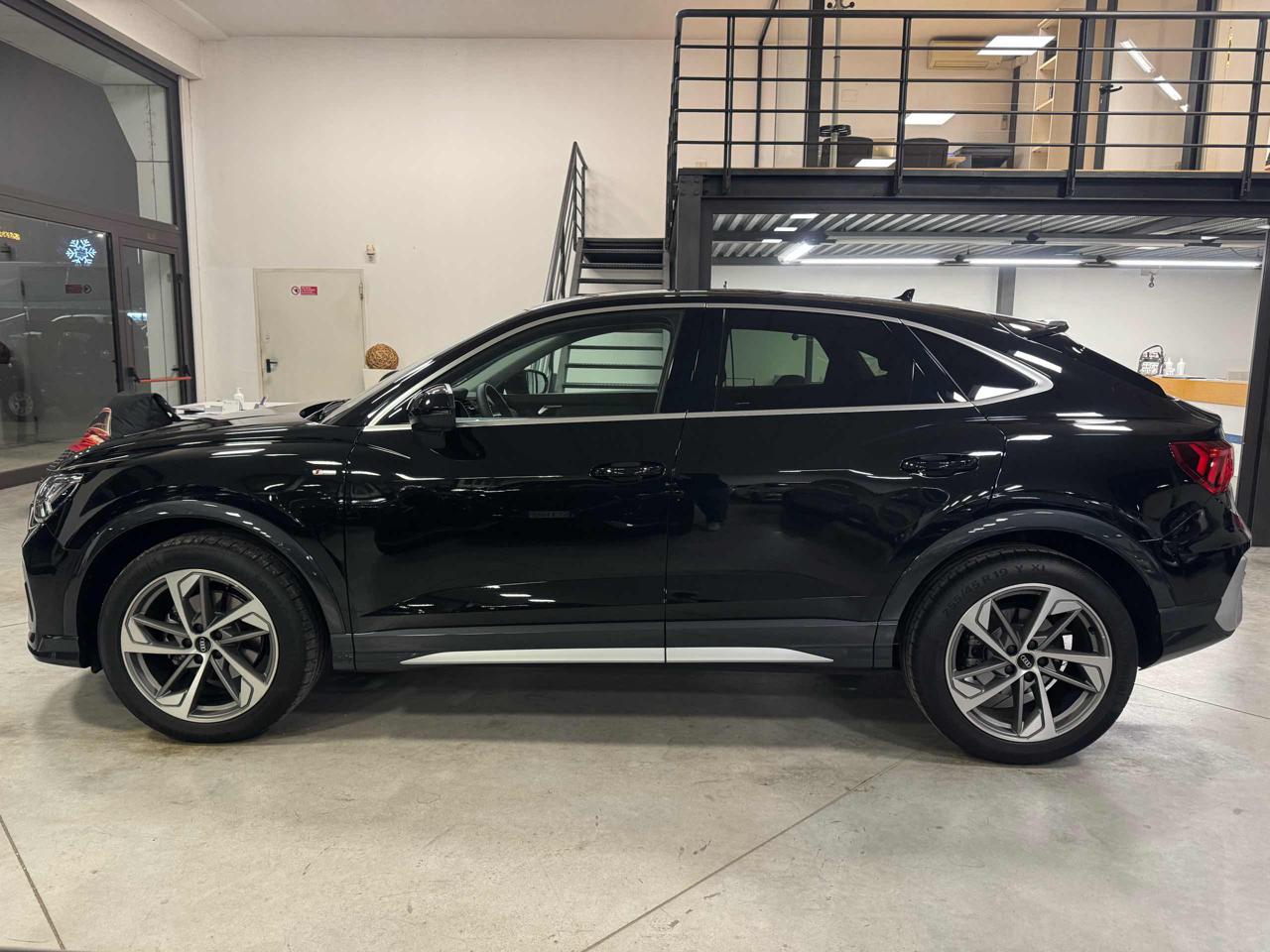 AUDI Q3 SPB 35 TFSI S tronic S line edition - 6