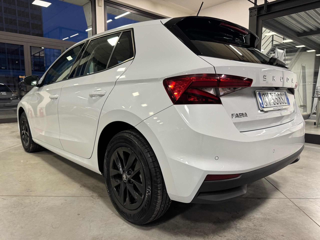 SKODA Fabia 1.0 TSI 95 CV Selection - 4