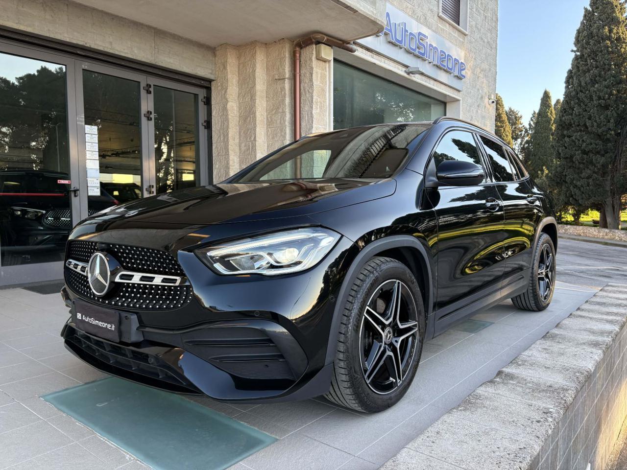 MERCEDES-BENZ GLA 200 d Automatic Premium Amg Pack Night - 1