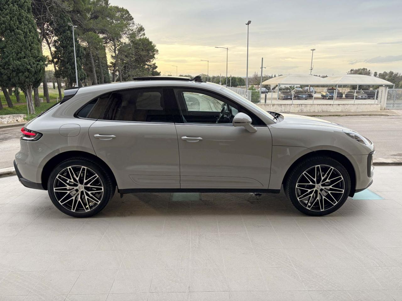 PORSCHE Macan 2.0 TETTO APR/PAN-CERCHI DA 21 - 4