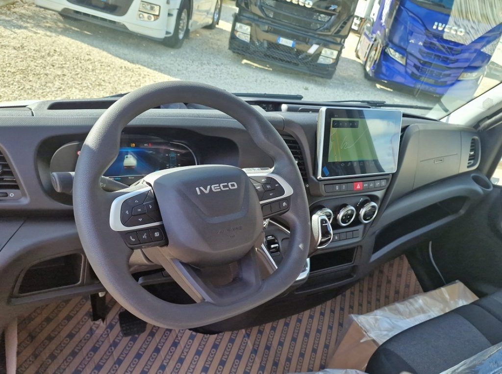 IVECO DAILY  35C18 NUOVO HI-MATIC A TELAIO - 8