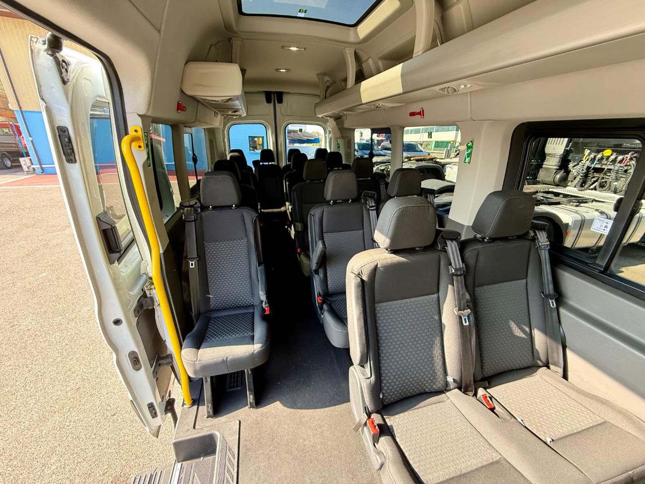 FORD TRANSIT MINIBUS 17 POSTI - 10