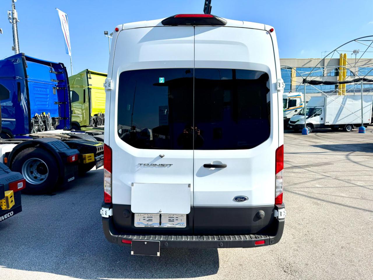FORD TRANSIT MINIBUS 17 POSTI - 6
