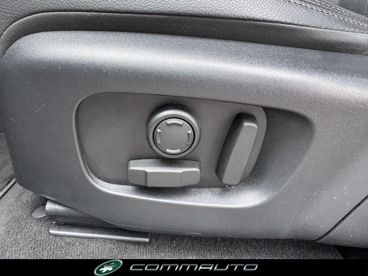 LAND ROVER Range Rover Evoque 2.0D I4 163 CV AWD Auto R-Dynamic SE - 11