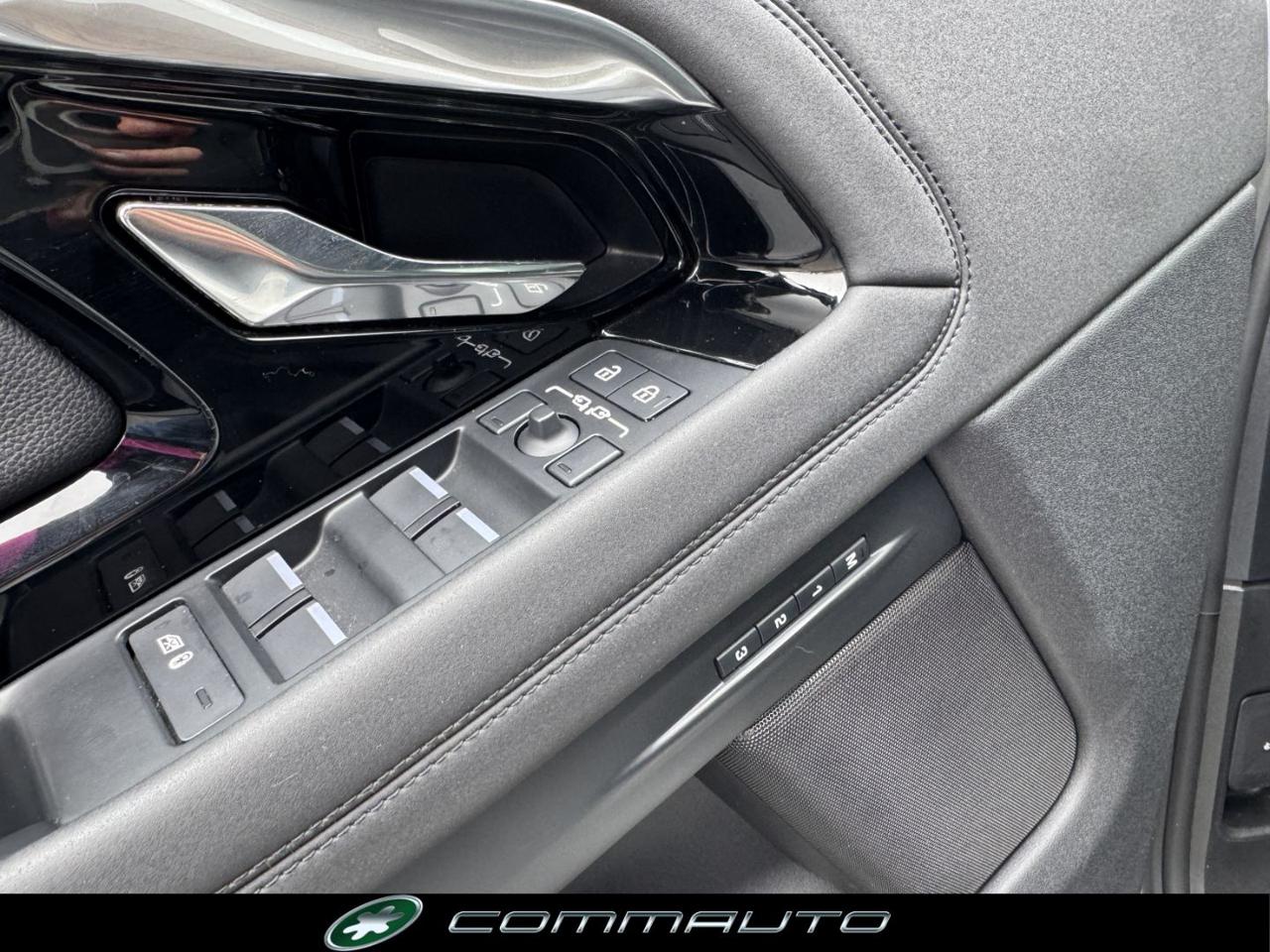 LAND ROVER Range Rover Evoque 2.0D I4 163 CV AWD Auto R-Dynamic SE - 12