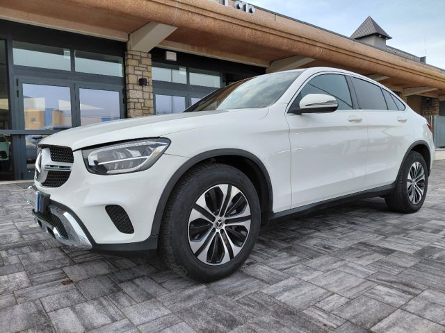 MERCEDES-BENZ GLC 220 Bianco pastello