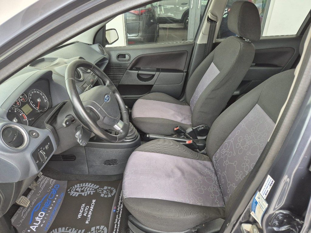 FORD Fiesta 1.2 16V GPL 5p. - 3