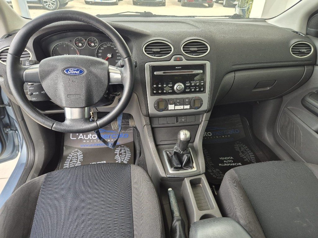 FORD Focus 1.6 TDCi (110CV) 5p. - 9