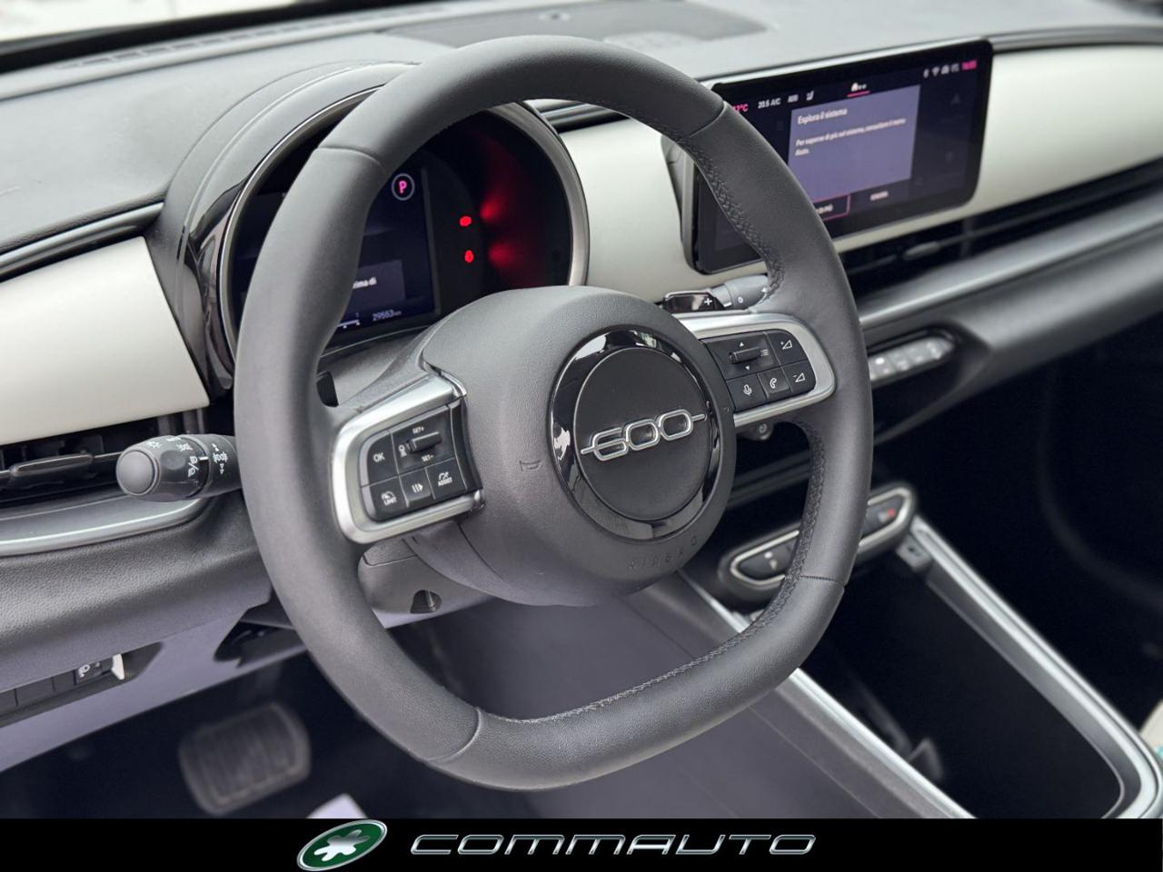 FIAT 600 Hybrid 101 CV DCT MHEV La Prima - 12