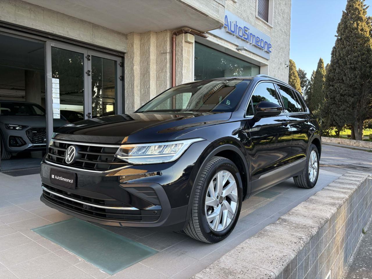 VOLKSWAGEN Tiguan 2.0 TDI 150 CV SCR DSG Life - 1