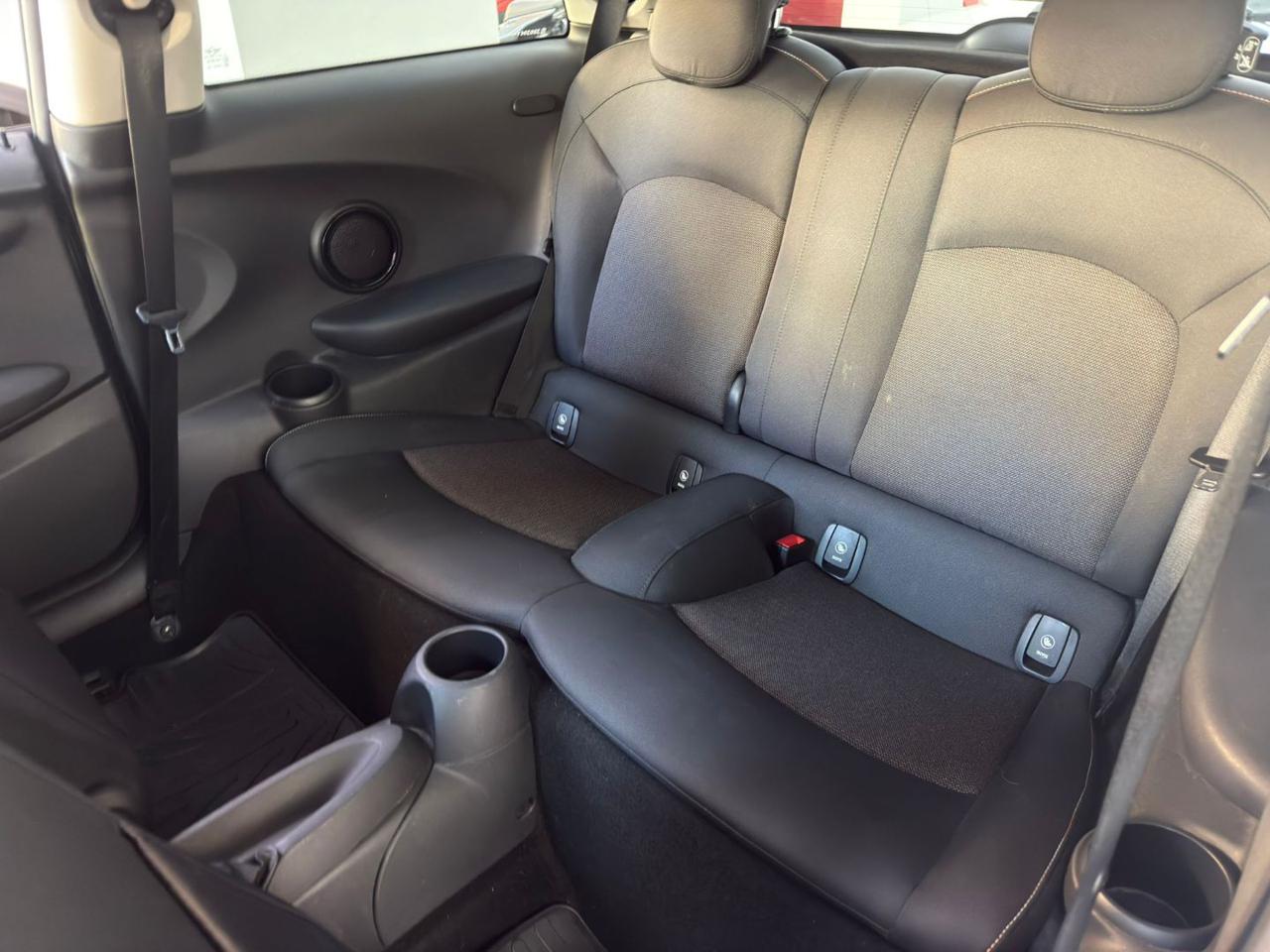 MINI One 1.2 One 75 CV - 23