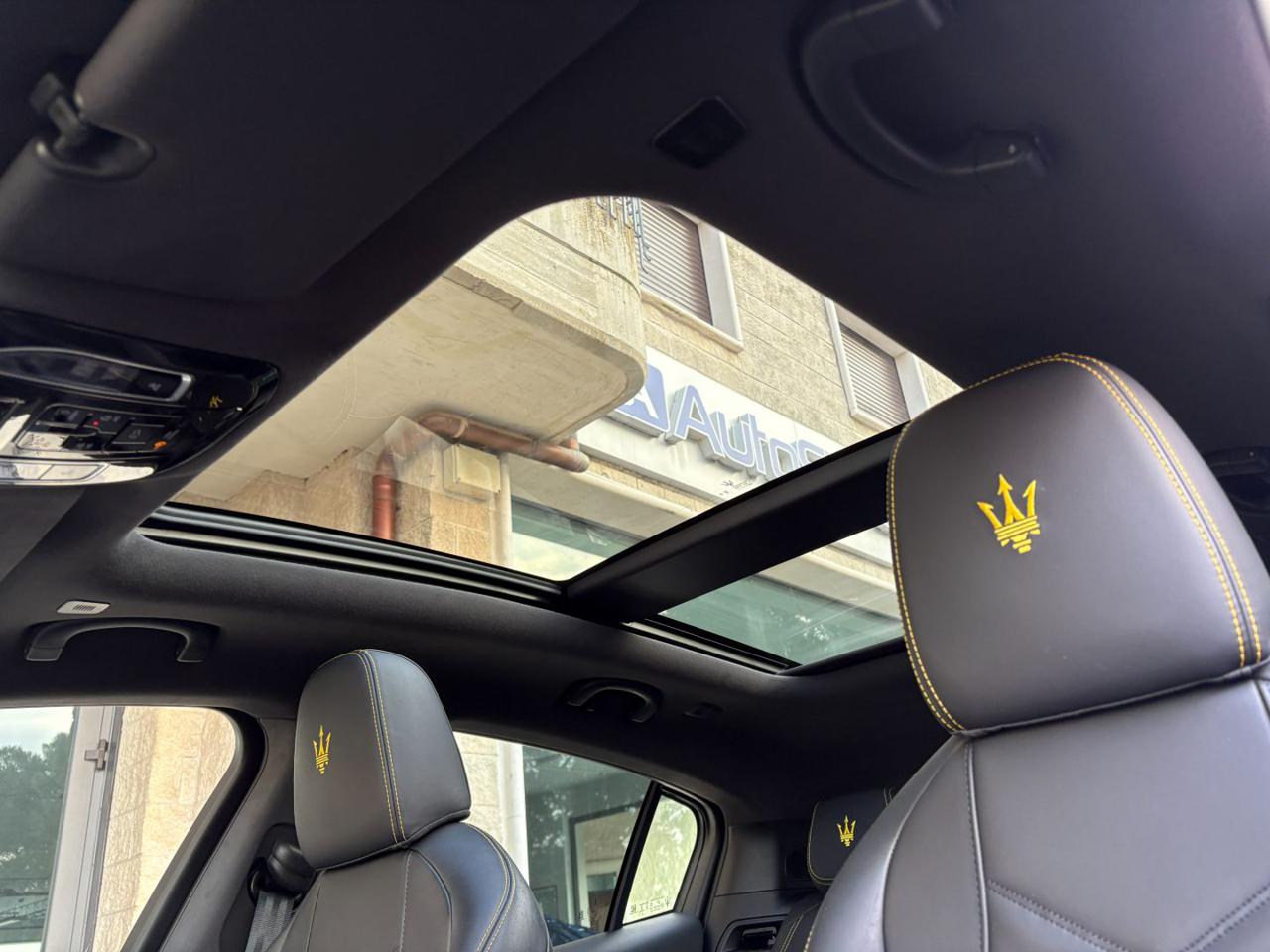 MASERATI Grecale Grecale MHEV 330 CV Modena TETTO APR/PAN. - 53