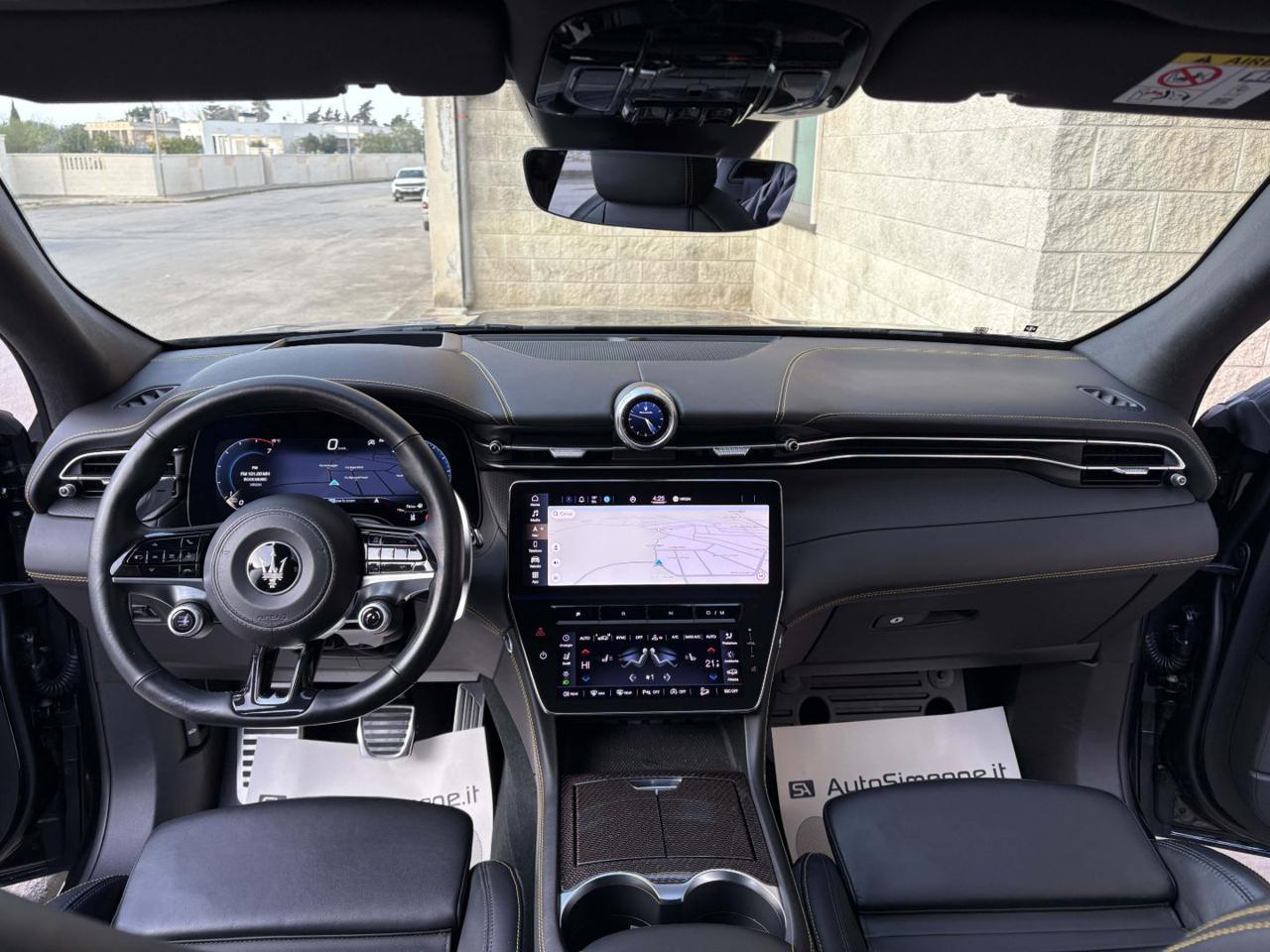 MASERATI Grecale Grecale MHEV 330 CV Modena TETTO APR/PAN. - 16
