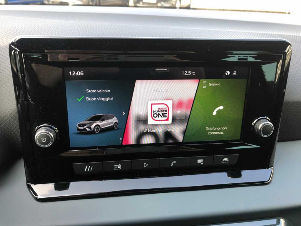 SEAT Arona 1.0 EcoTSI 115 CV Black Edition - 16