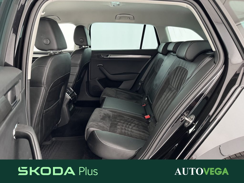 SKODA Superb wagon 2.0 tdi evo style 150cv dsg - 9