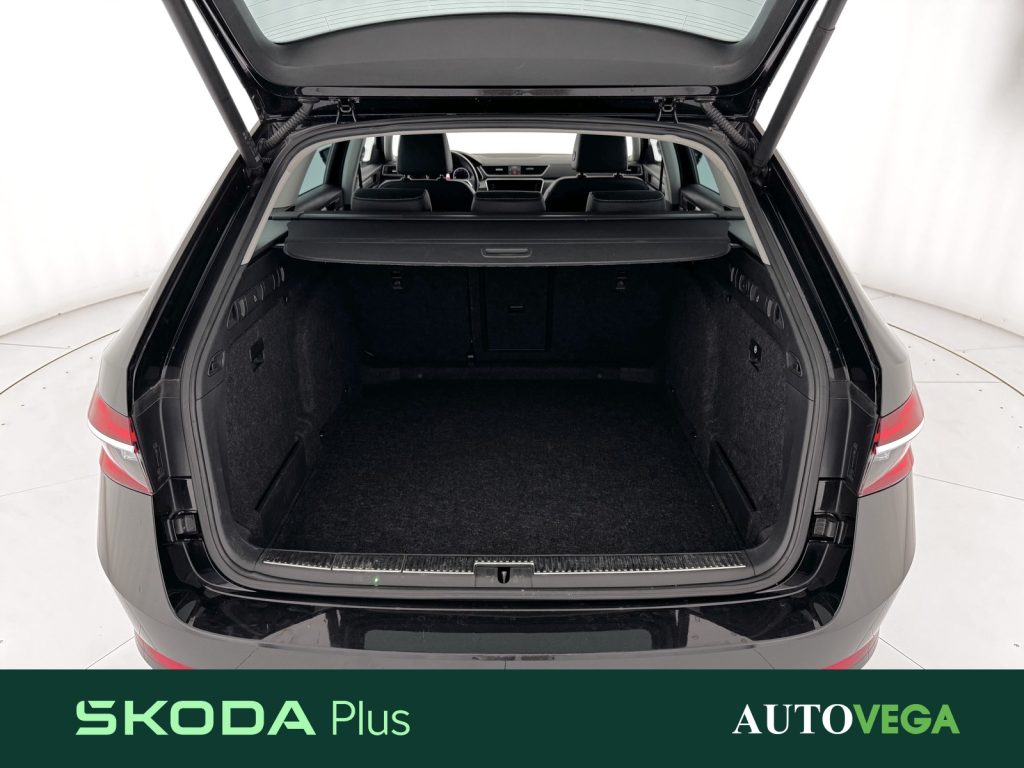 SKODA Superb wagon 2.0 tdi evo style 150cv dsg - 10