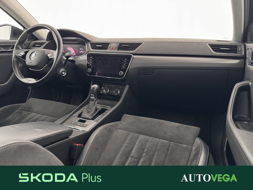 SKODA Superb wagon 2.0 tdi evo style 150cv dsg - 23