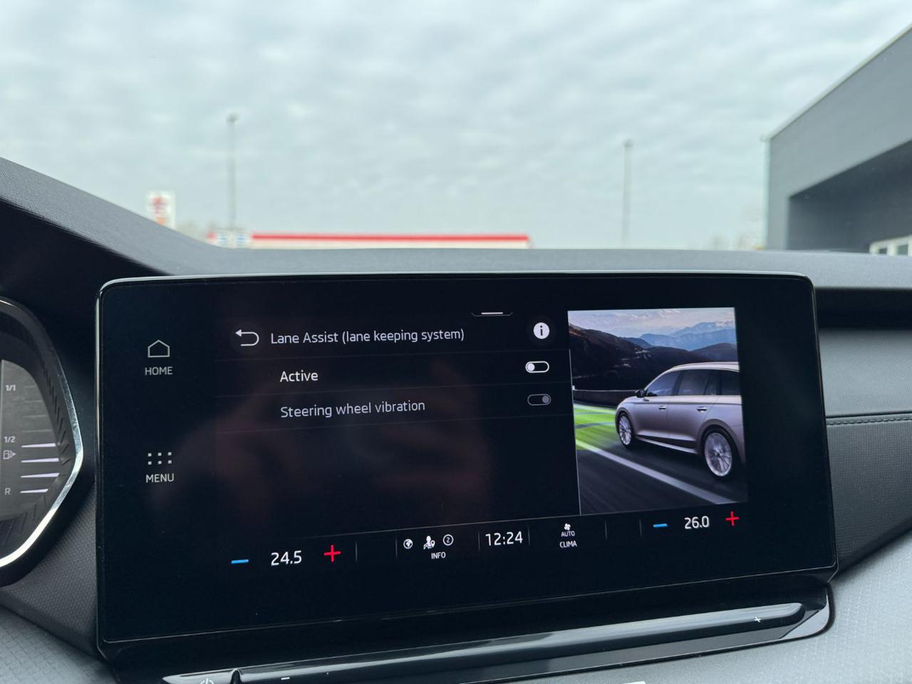 SKODA Octavia 2.0 TDI EVO SCR DSG Wagon Executive - 28