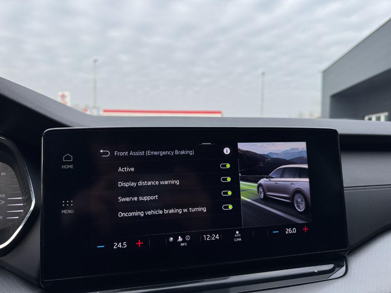 SKODA Octavia 2.0 TDI EVO SCR DSG Wagon Executive - 29