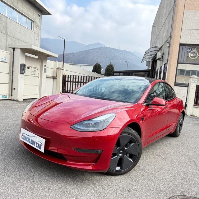 TESLA Model 3 Rosso metallizzato