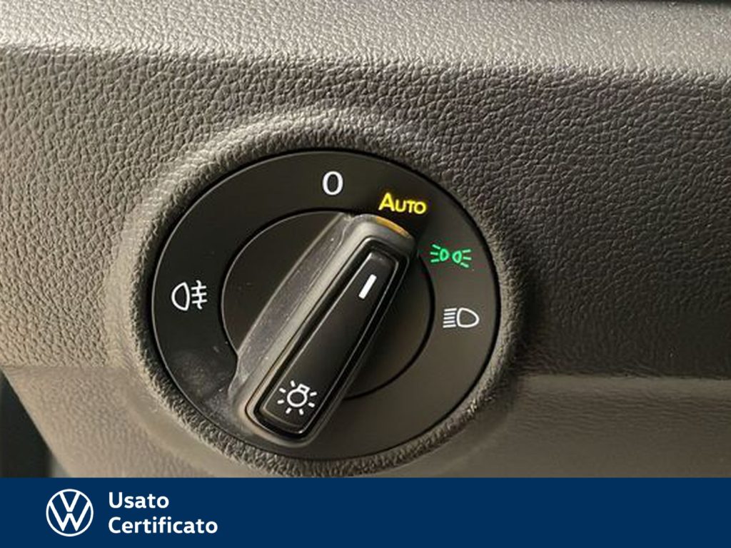 VOLKSWAGEN T-Roc 2.0 tdi life 150cv dsg - 13