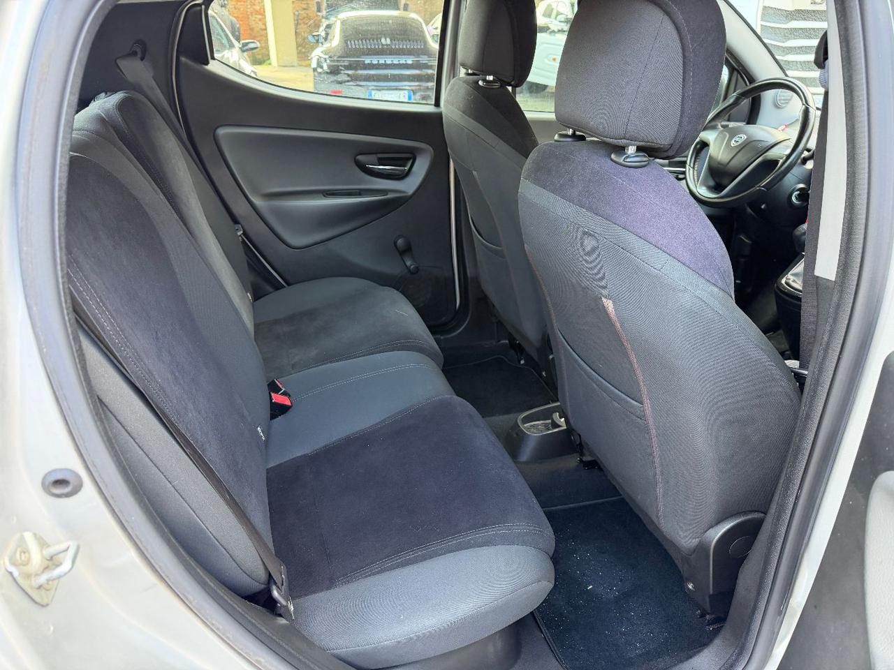 LANCIA Ypsilon 1.2 69 CV 5 porte S&S GOLD - 13