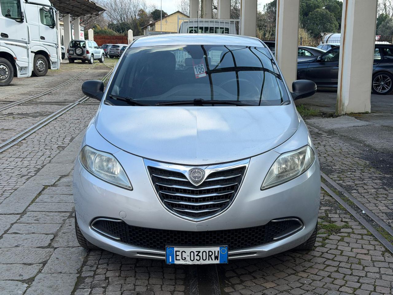 LANCIA Ypsilon 1.2 69 CV 5 porte S&S GOLD - 3