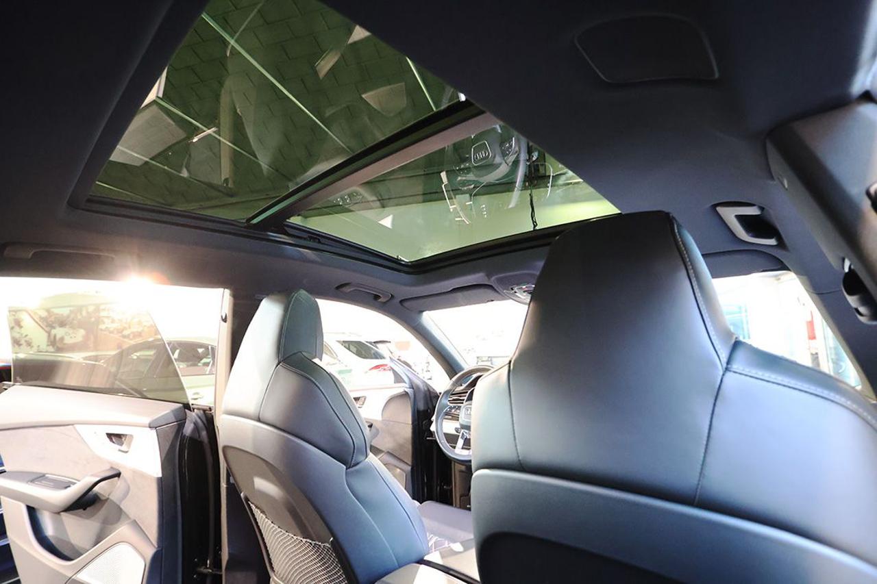 AUDI Q8 50 TDI Quattro Tiptronic Sport S-Line - 23