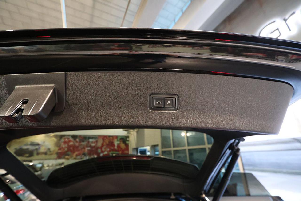 AUDI Q8 50 TDI Quattro Tiptronic Sport S-Line - 14