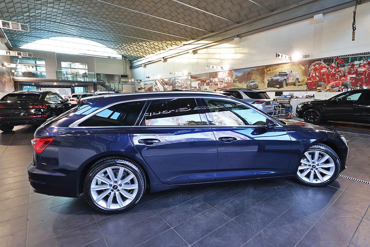 AUDI A6 40 TDI Avant Quattro ultra S-Tronic Business Plus - 11