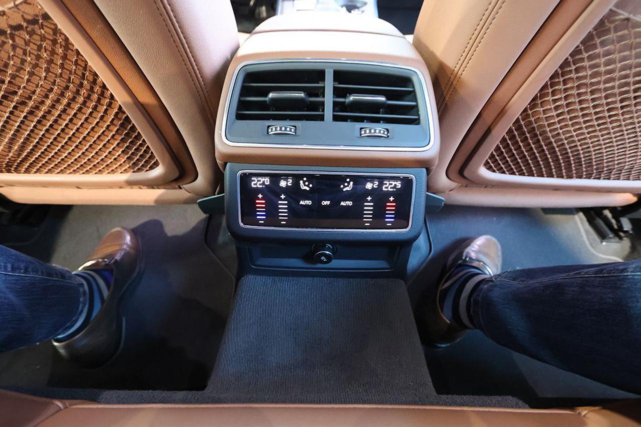 AUDI A6 40 TDI Avant Quattro ultra S-Tronic Business Plus - 41