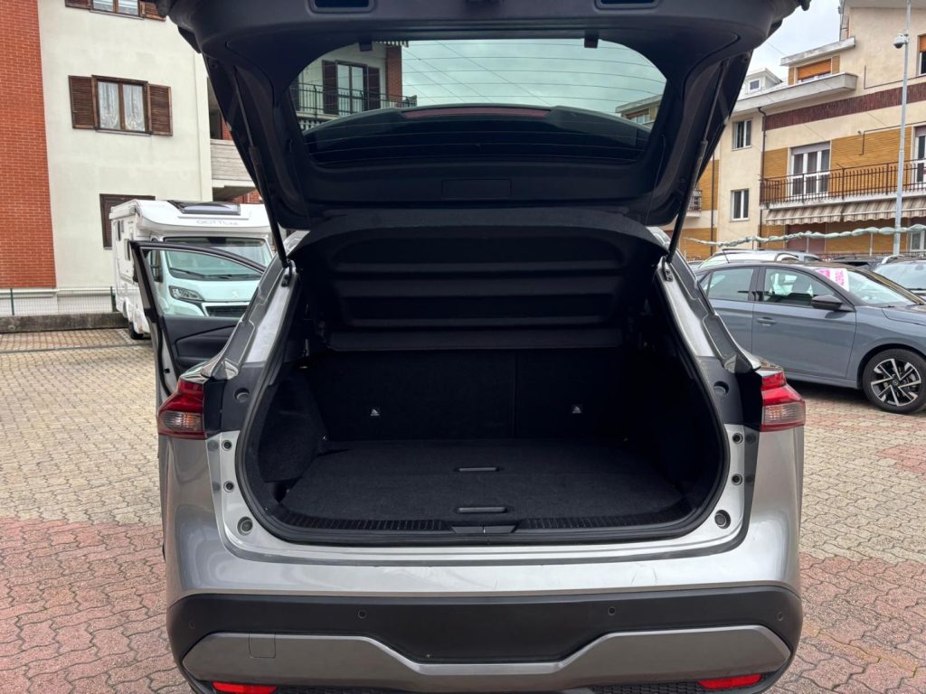 NISSAN Qashqai MHEV 140 CV N-Connecta - 9