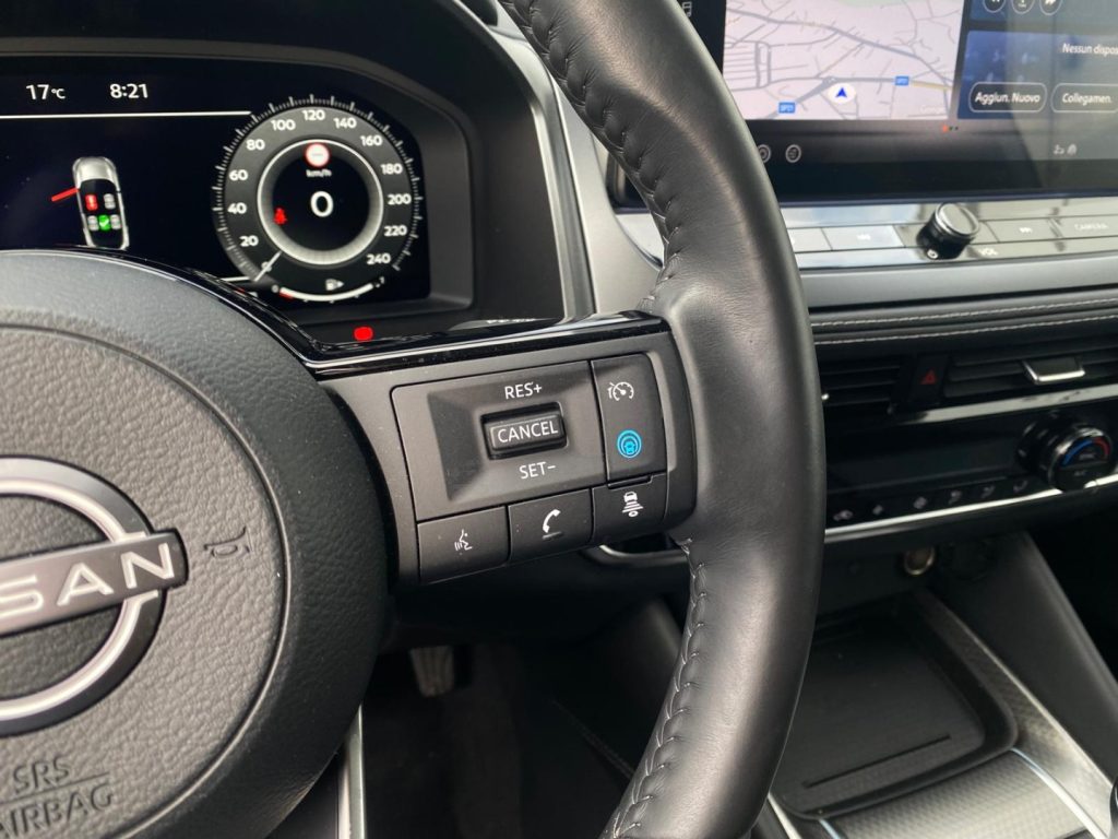 NISSAN Qashqai MHEV 140CV N-Connecta - 17