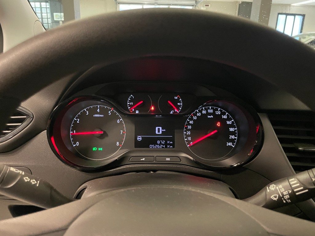 OPEL Crossland X 1.2 12V Advance - 10