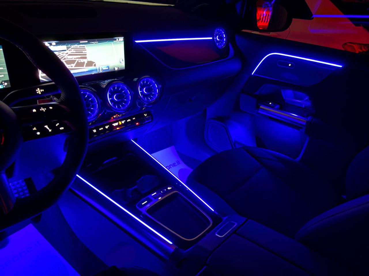 MERCEDES-BENZ GLA 200 d Automatic Premium Amg Pack Night-TETTO - 36