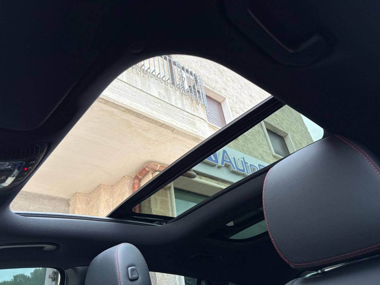 MERCEDES-BENZ GLA 200 d Automatic Premium Amg Pack Night-TETTO - 9