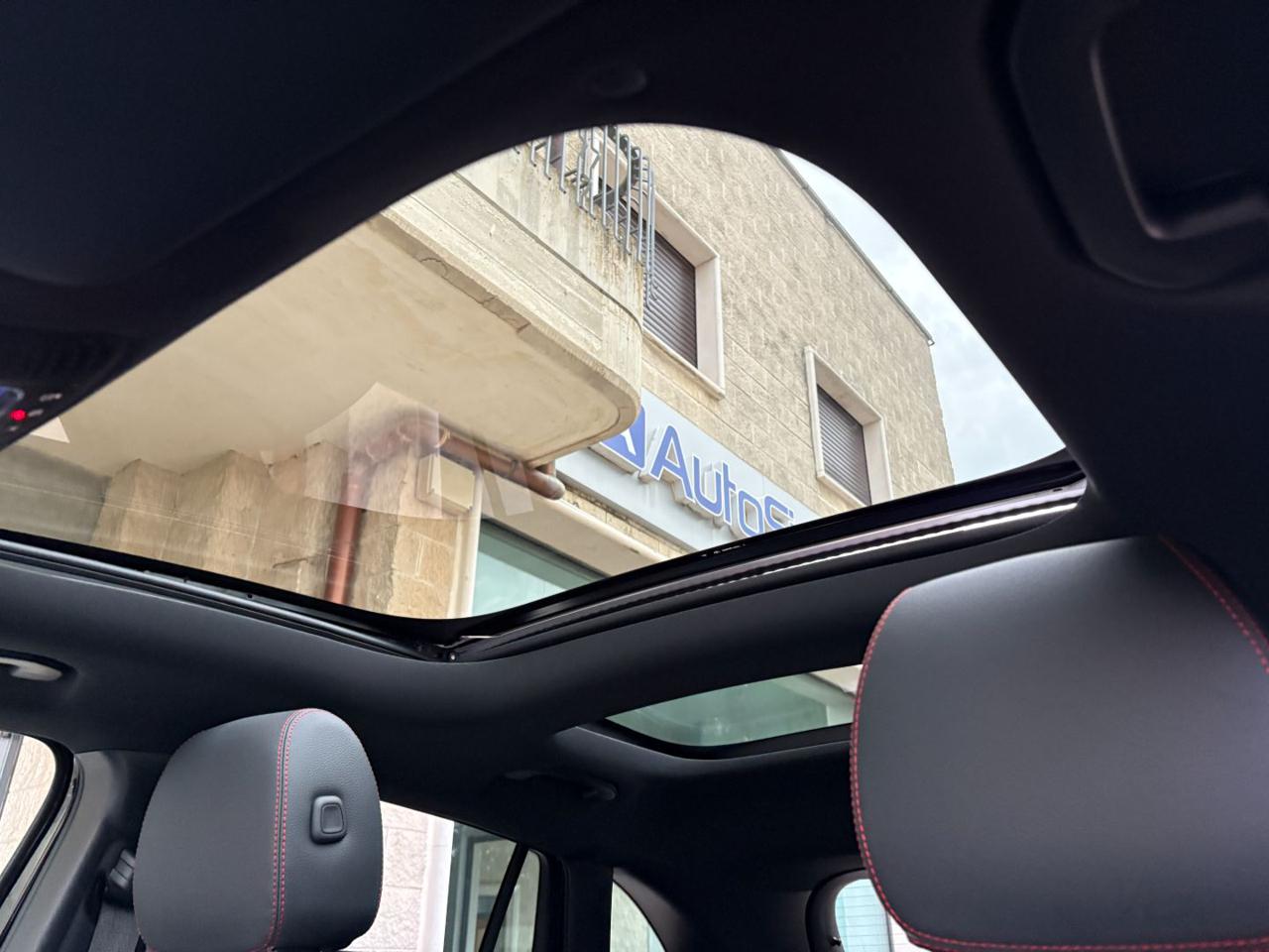 MERCEDES-BENZ GLA 200 d Automatic Premium Amg Pack Night-TETTO - 48