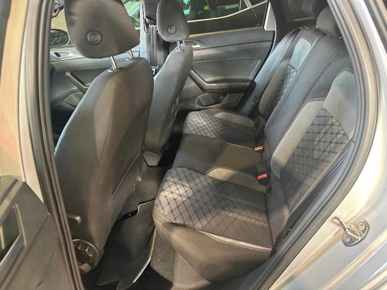 VOLKSWAGEN Taigo 1.0 TSI 115 CV R-Line TETTO APR/PAN - 8