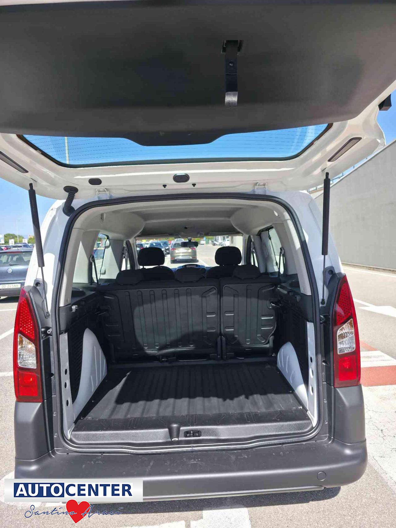PEUGEOT Partner Tepee BlueHDi 75 Access - 8