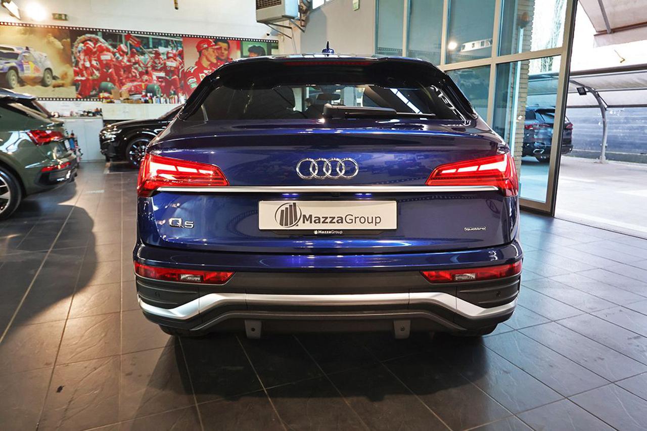 AUDI Q5 40 TDI Sportback Quattro S-Tronic S-Line Plus - 9