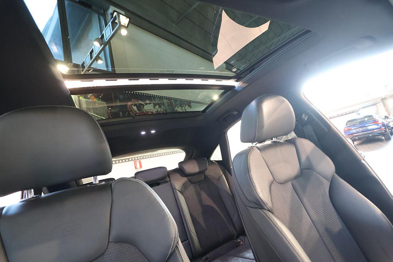 AUDI Q5 40 TDI Sportback Quattro S-Tronic S-Line Plus - 24