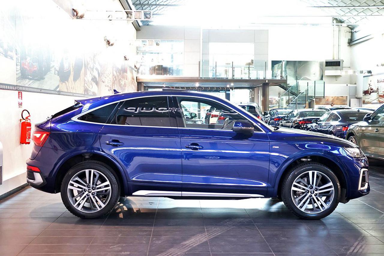 AUDI Q5 40 TDI Sportback Quattro S-Tronic S-Line Plus - 2