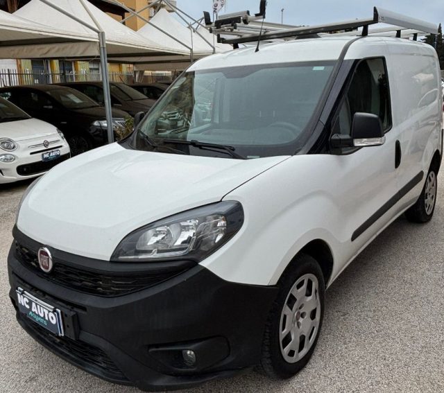 FIAT Doblo Bianco pastello