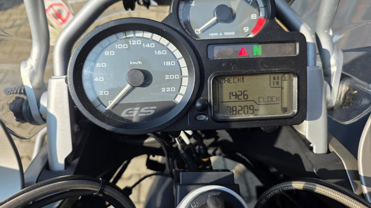 BMW R 1200 GS Adventure -09 - 6